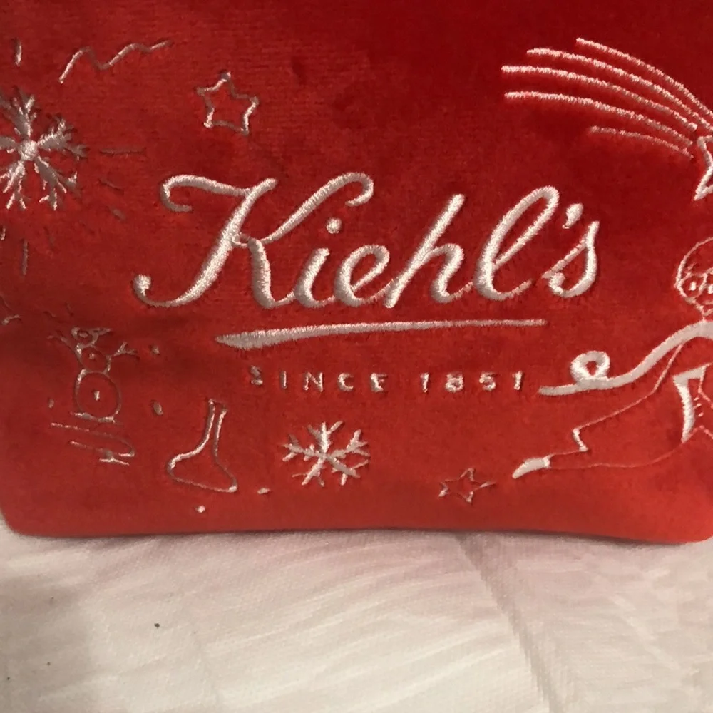 Kiehl's Velvet Pouch NWOT
